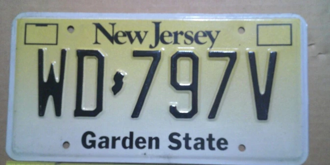 Conozca Qué incluye el costo de las placas nuevas en NJ